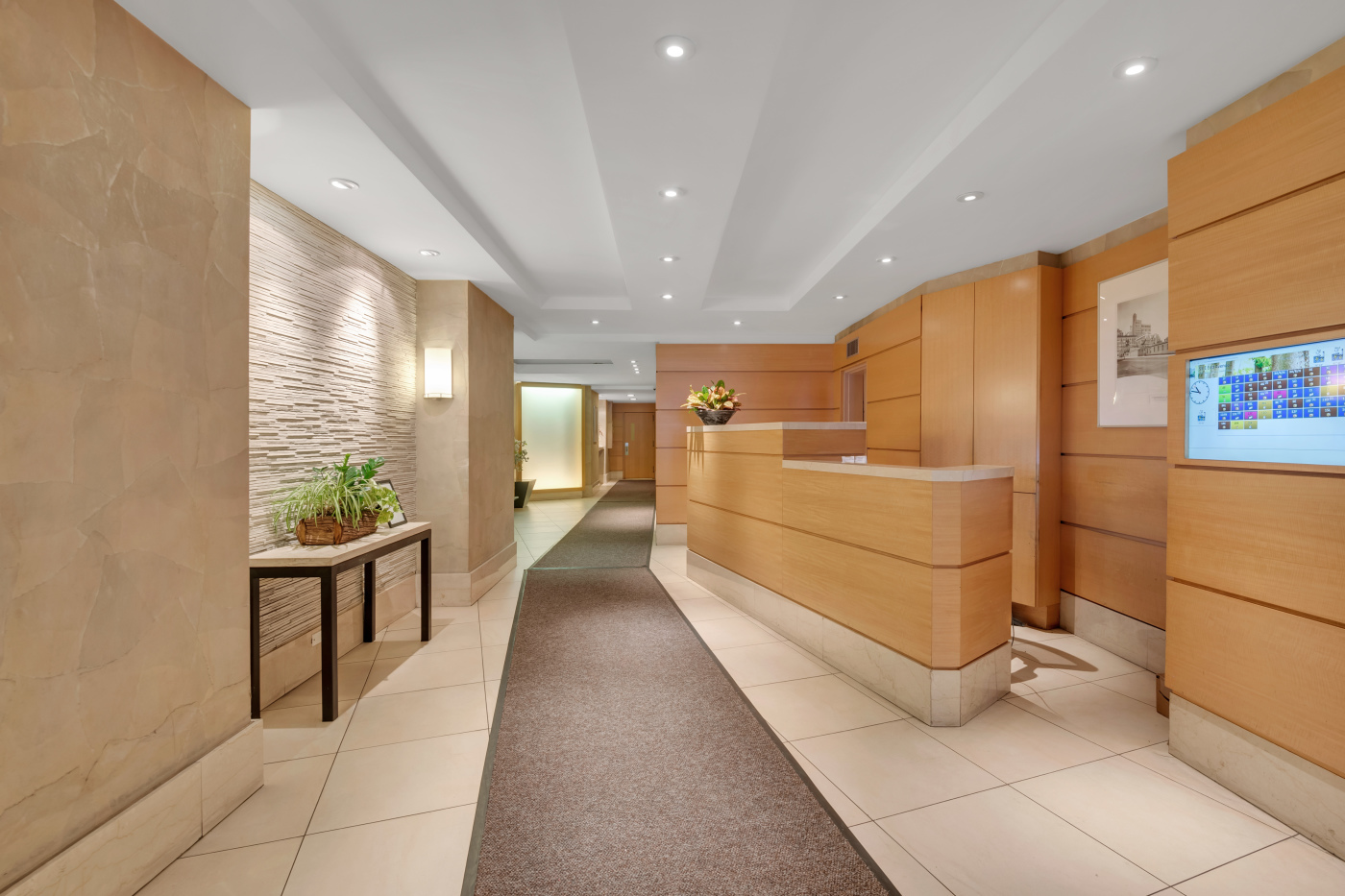 Riverview South 55 E End Ave, Manhattan, NY 10028 - Photo 3 of 13