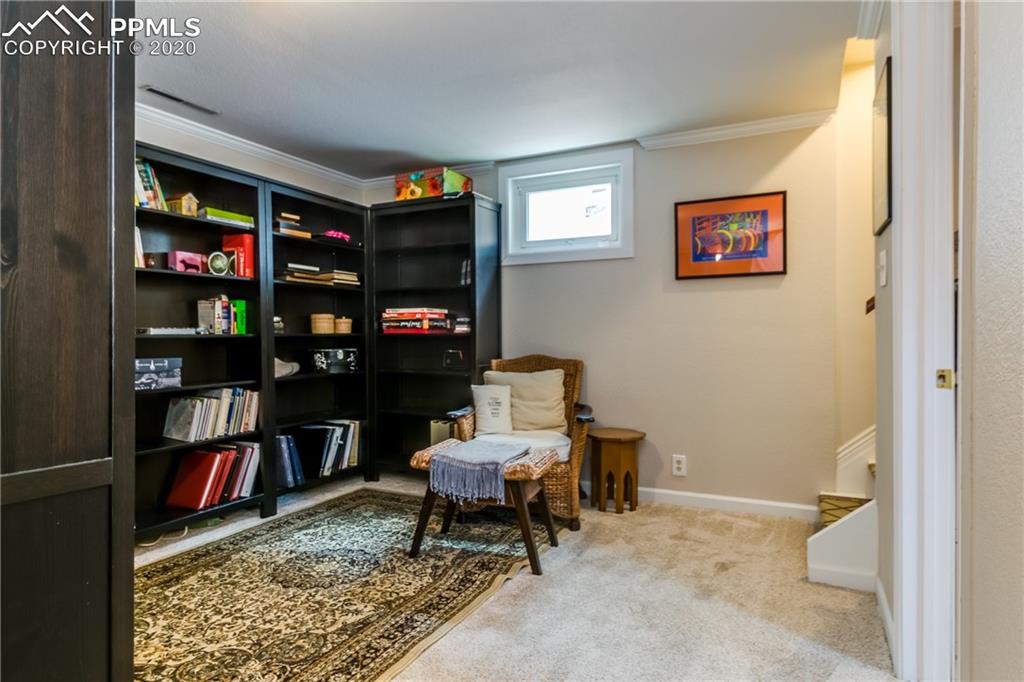 1524 Prairie Road Colorado Springs, CO 80909 - Photo 17 of 29