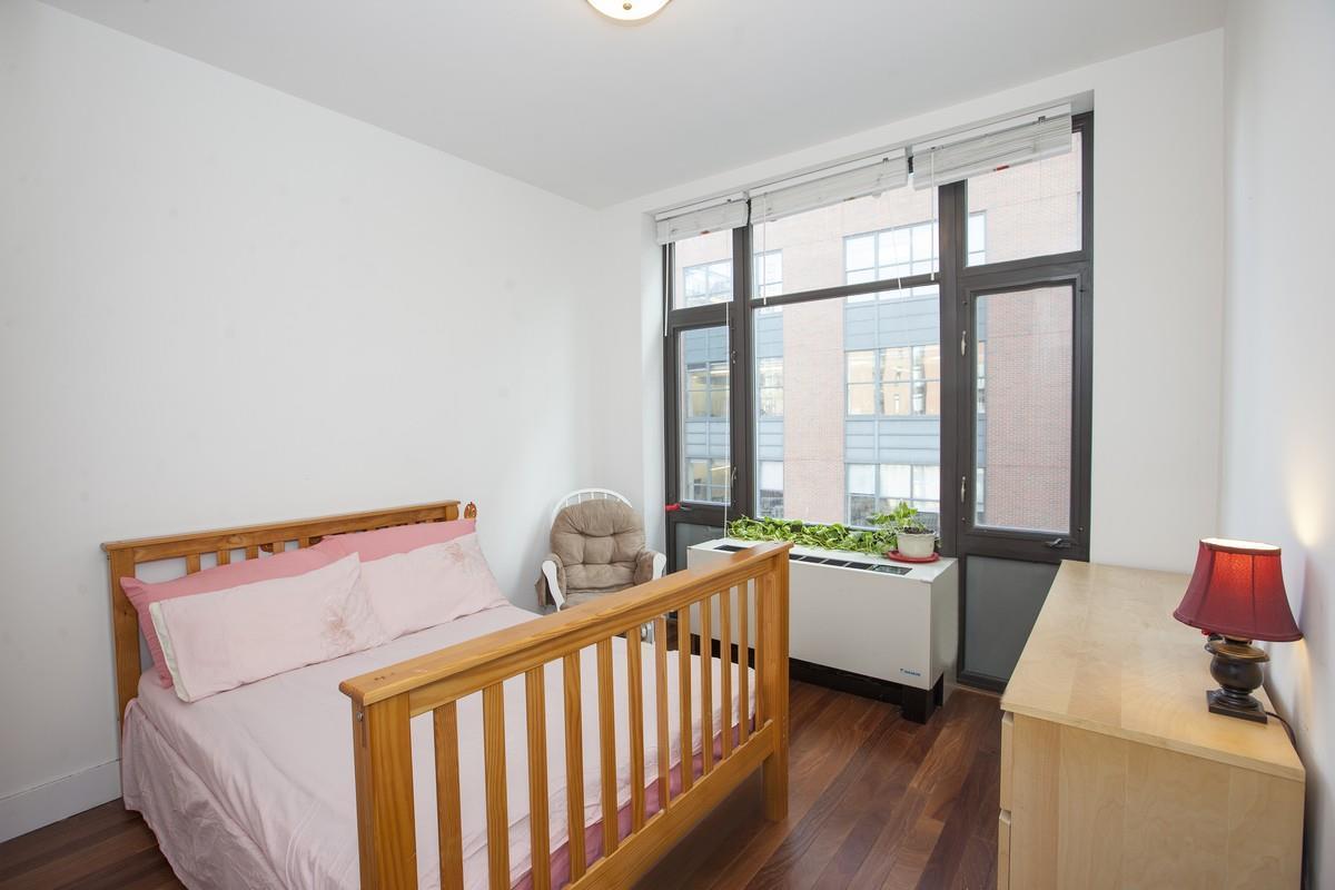 41-18 27th Street, Unit 6A Queens, NY 11101 - Photo 5 of 7