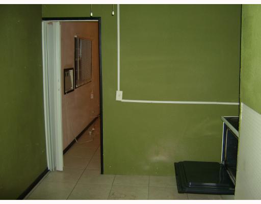 26 Marion Road Hollywood, FL 33023 - Photo 6 of 6 Gallery Image 6