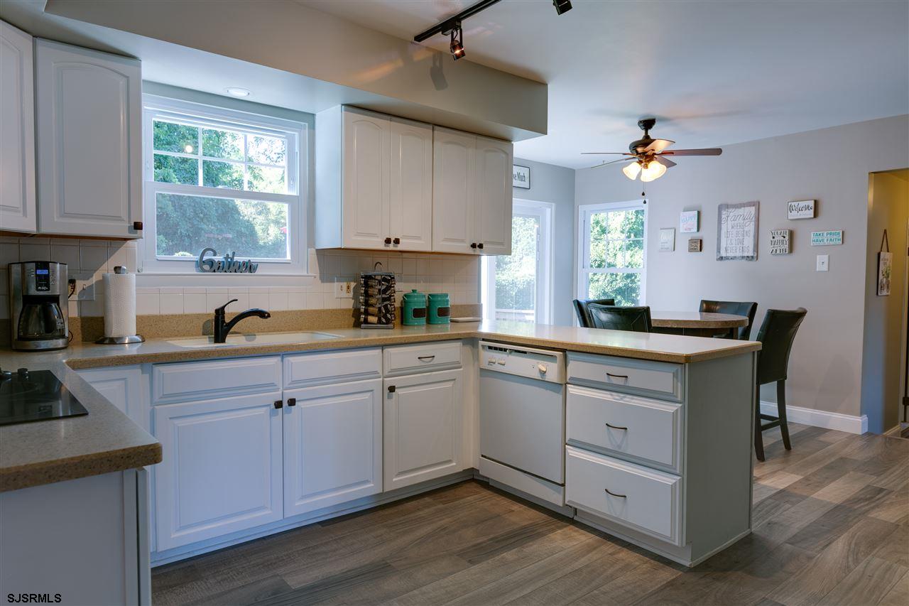 3 East Royal Avenue Linwood, NJ 08221 - Photo 6 of 25 Gallery Image 6