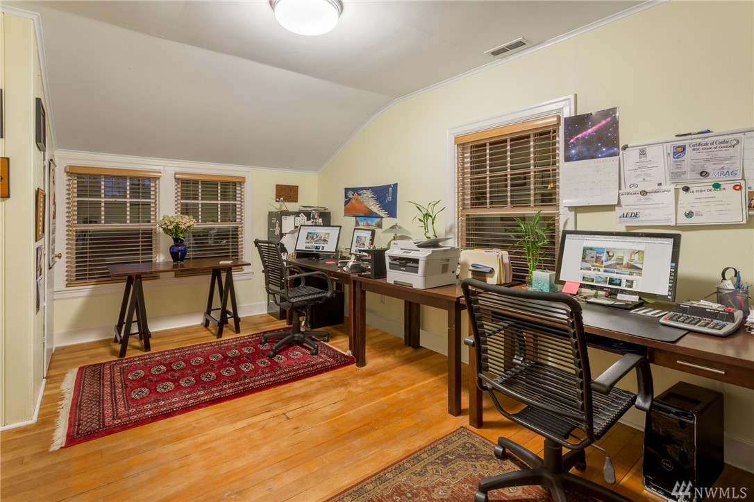 514 Hubbard Road Bothell, WA 98021 - Photo 16 of 25