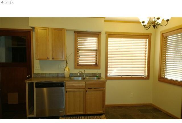 4204 Sandridge Road Long Beach, WA 98631 - Photo 7 of 14 Gallery Image 7