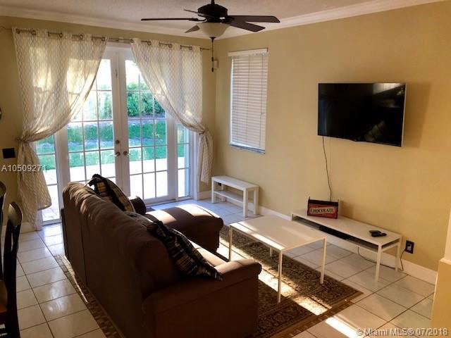 583 Talavera Road Weston, FL 33326 - Photo 7 of 32 Gallery Image 7