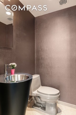 170 East 88th Street, Unit 2B Manhattan, NY 10128 - Photo 10 of 11