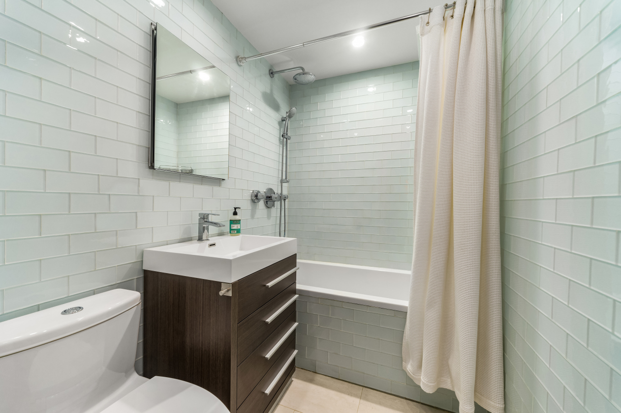 10 West 15th Street, Unit 901 Manhattan, NY 10011 - Photo 5 of 6