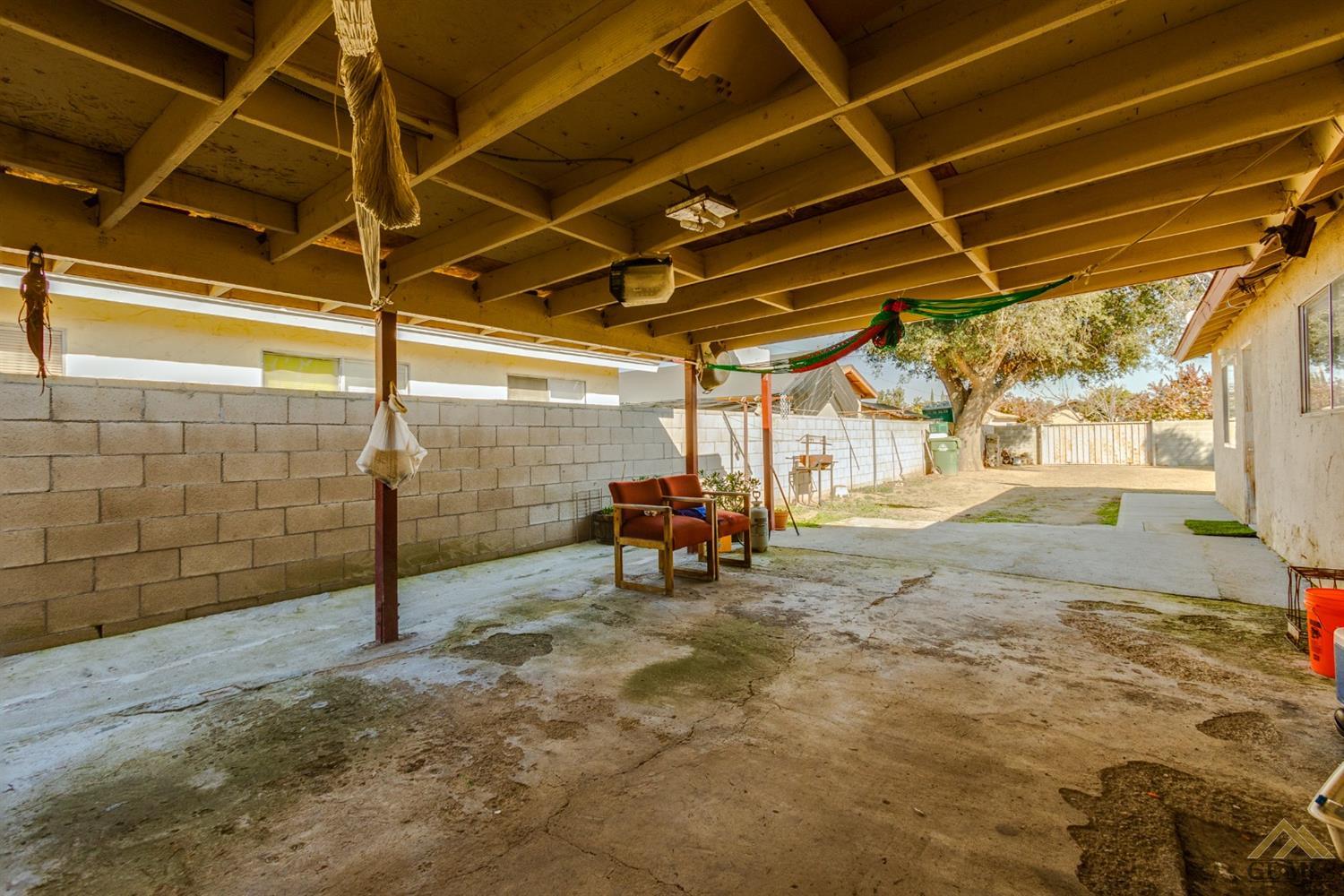 Undisclosed Address Richgrove, CA 93215 - Photo 13 of 16