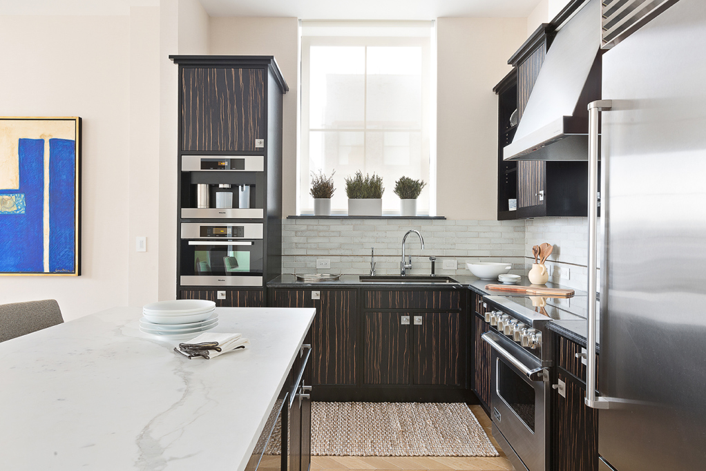 212 West 18th Street, Unit 9D Manhattan, NY 10011 - Photo 4 of 15