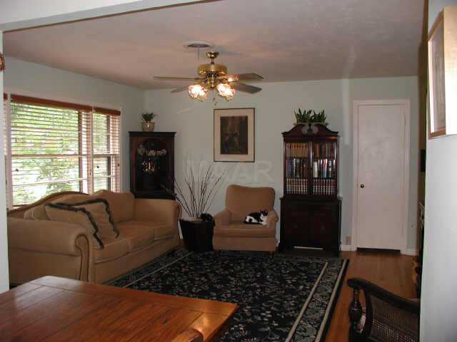 1241 Woodston Road Memphis, TN 38117 - Photo 4 of 8 Gallery Image 4