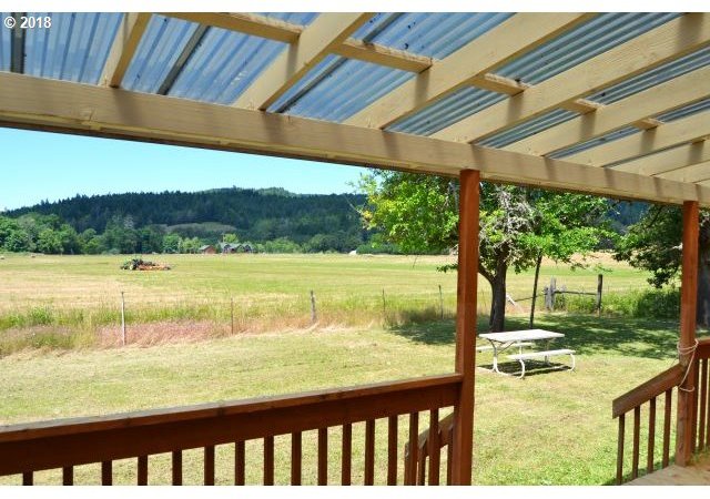 9026 South Myrtle Road Myrtle Creek, OR 97457 - Photo 7 of 22 Gallery Image 7