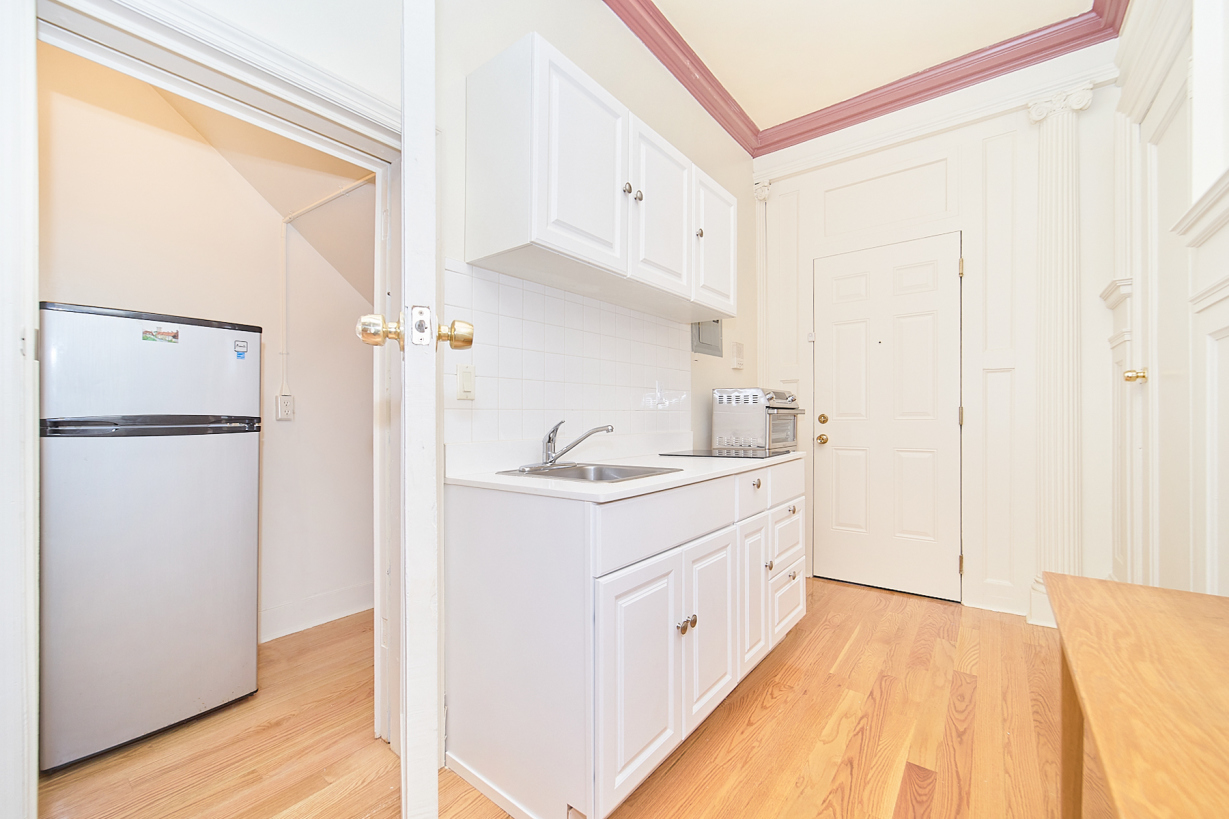 471 West 141st Street, Unit 1 Manhattan, NY 10031 - Photo 2 of 14