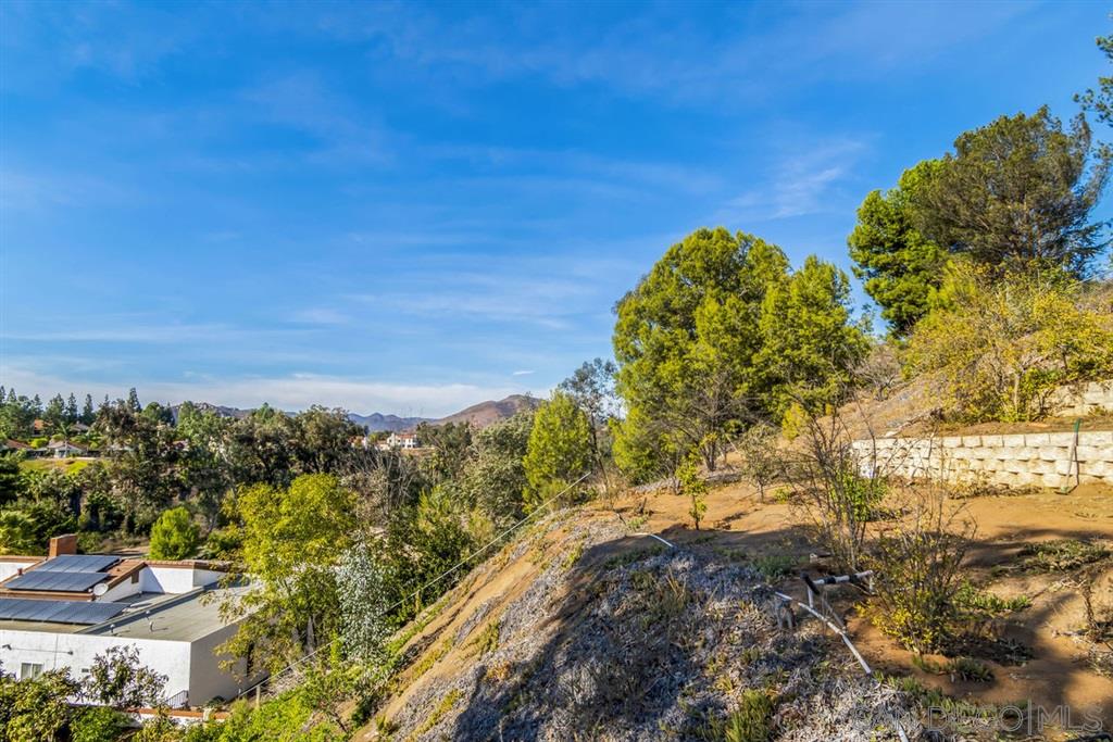 18027 Cotorro Road San Diego, CA 92128 - Photo 2 of 25