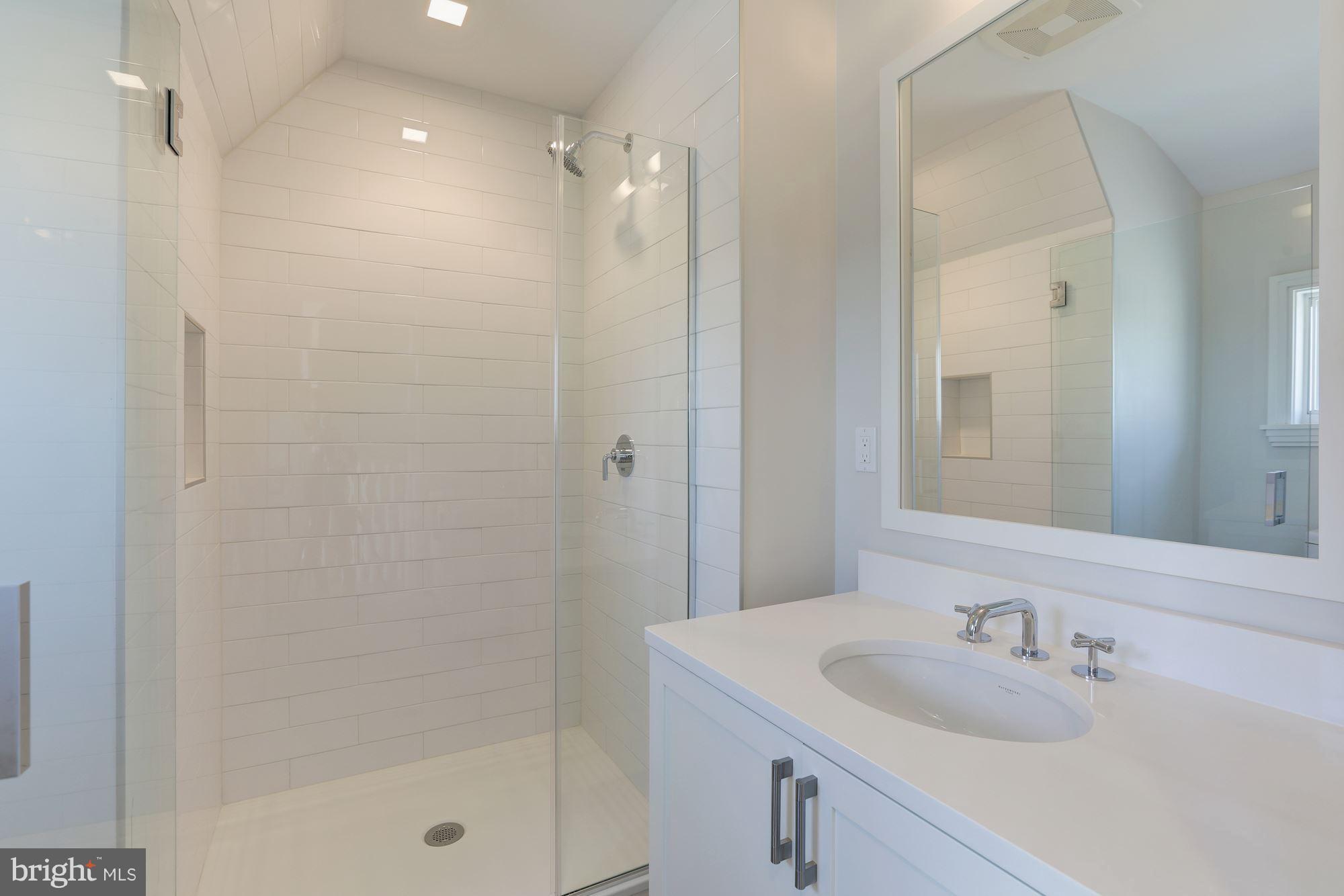 407 Guethler's Way Washington, DC 20003 - Photo 22 of 26