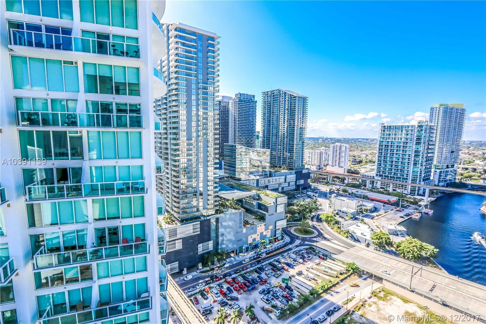 31 Southeast 5th Street, Unit 3110 Miami, FL 33131 - Photo 20 of 36