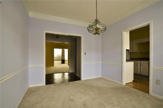 4505 Harding Pike, Unit 106 Nashville, TN 37205 - Photo 4 of 13 Spacious dining room