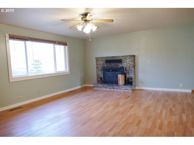71724 Palmer Junction Road Elgin, OR 97827 - Photo 10 of 22 Gallery Image 10