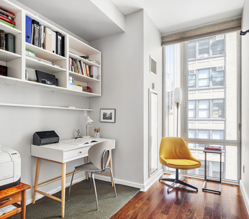 130 West 19th Street, Unit 8C Manhattan, NY 10011 - Photo 5 of 7