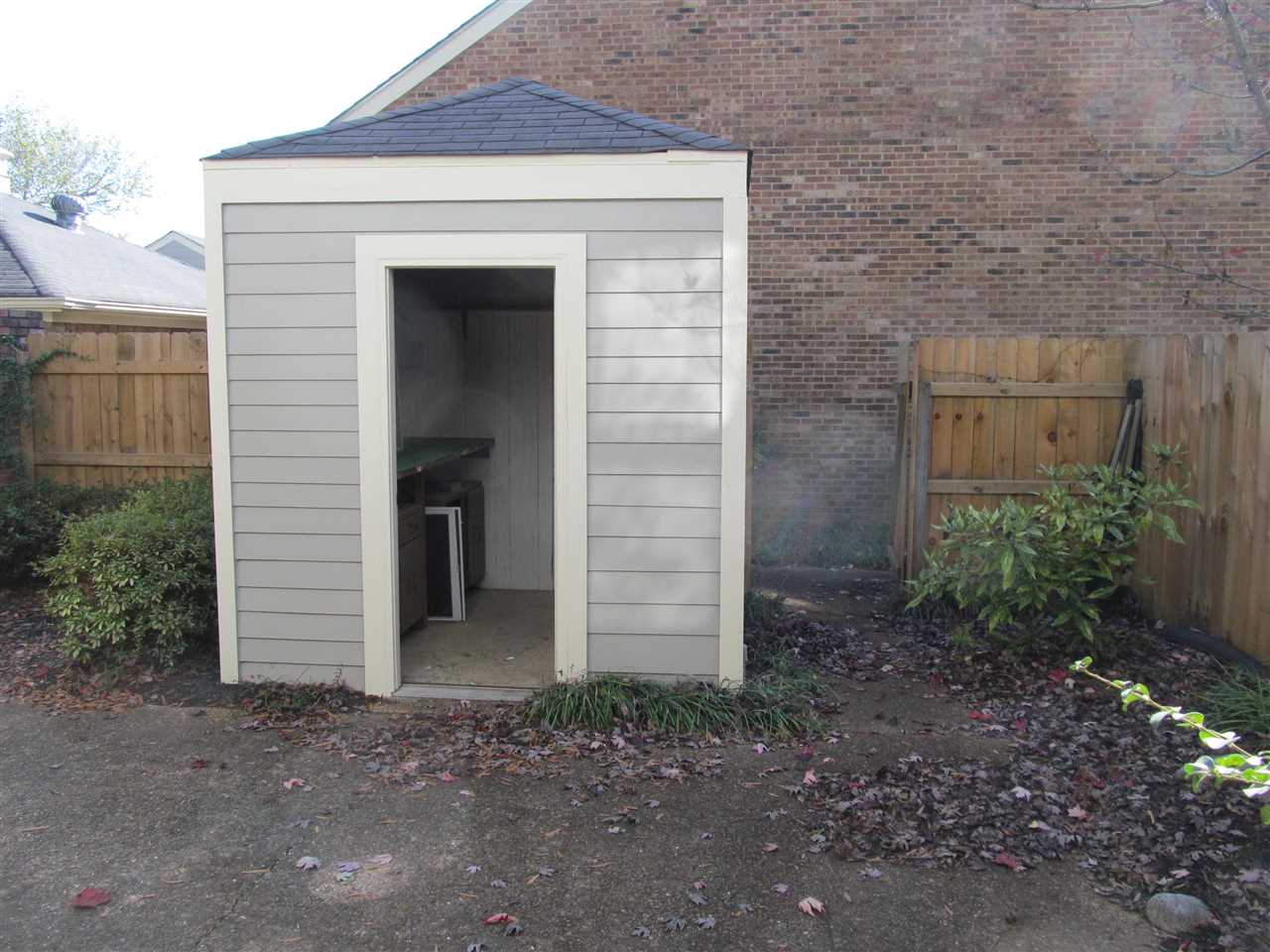 6919 Amberly Road, Unit 6919 Memphis, TN 38119 - Photo 21 of 24 Gallery Image 21