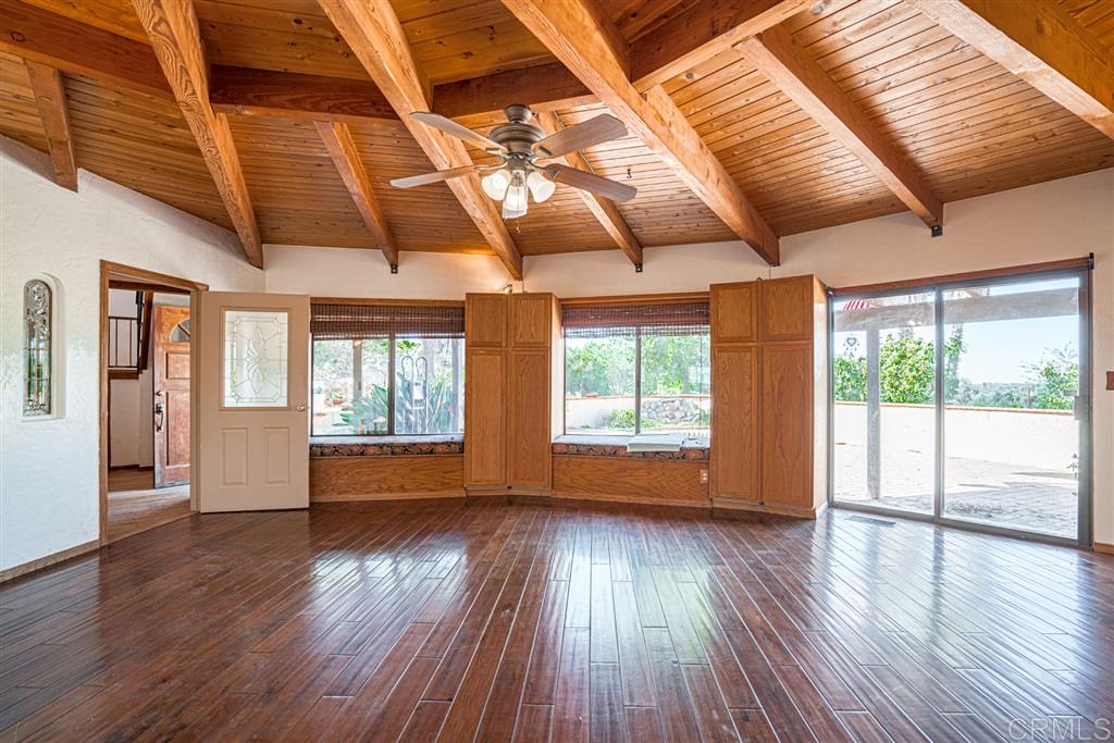 28547 Sunset Road Valley Center, CA 92082 - Photo 17 of 25