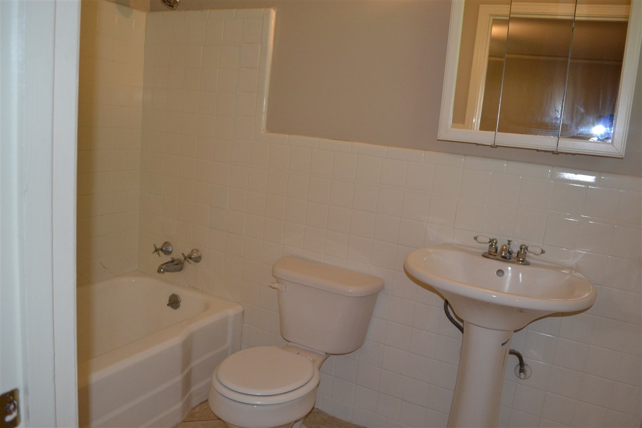 1245 Cherry Road Memphis, TN 38117 - Photo 18 of 23
