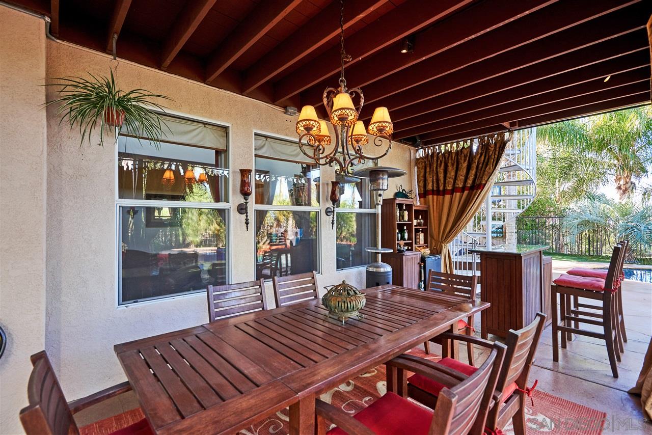 1206 Plum Tree Road Carlsbad, CA 92011 - Photo 21 of 25