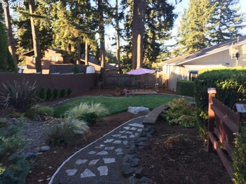 903 South 56th Street Springfield, OR 97478 - Photo 29 of 31
