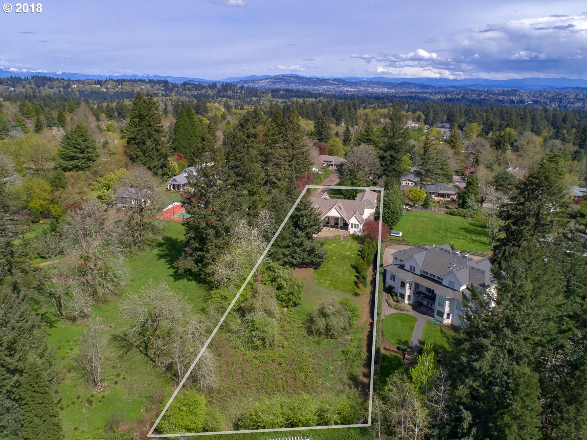 13705 Knaus Road Lake Oswego, OR 97034 - Photo 21 of 31 Gallery Image 21