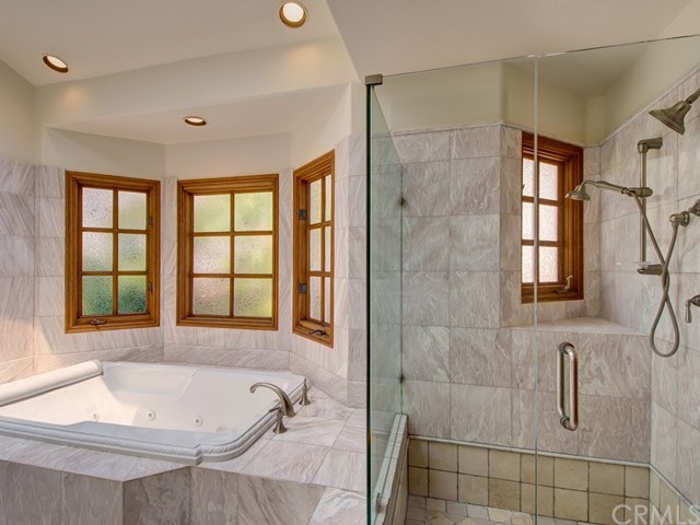 7 Sunpeak Irvine, CA 92603 - Photo 25 of 32