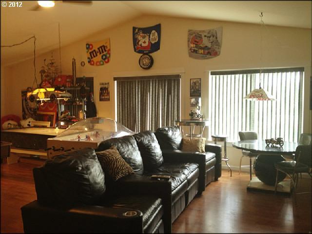 25640 Southwest Farmington Road Hillsboro, OR 97123 - Photo 8 of 13