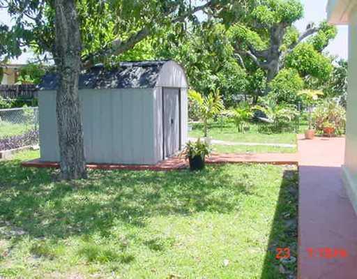 317 West 36th Street Hialeah, FL 33012 - Photo 3 of 14