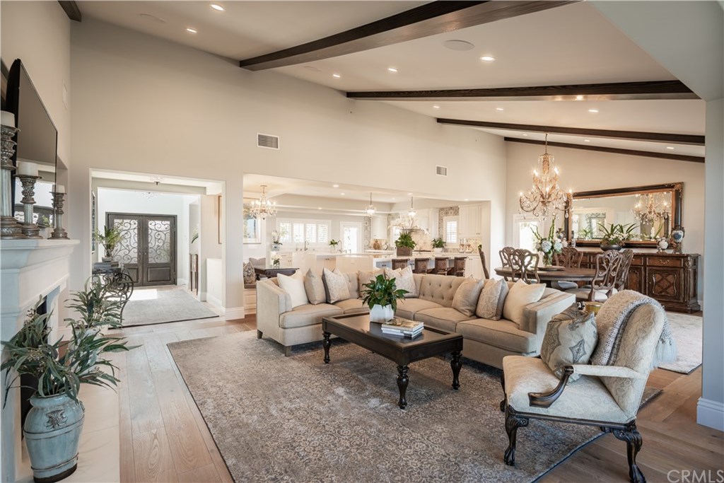 69 Montecito Drive Corona del Mar, CA 92625 - Photo 17 of 33