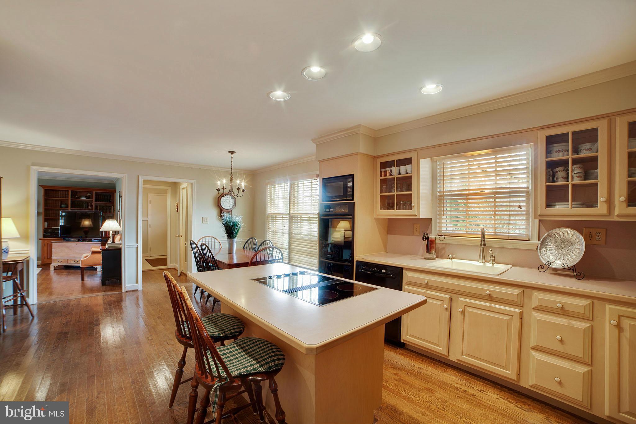 15318 Merrifields Court Silver Spring, MD 20906 - Photo 3 of 30 Gallery Image 3
