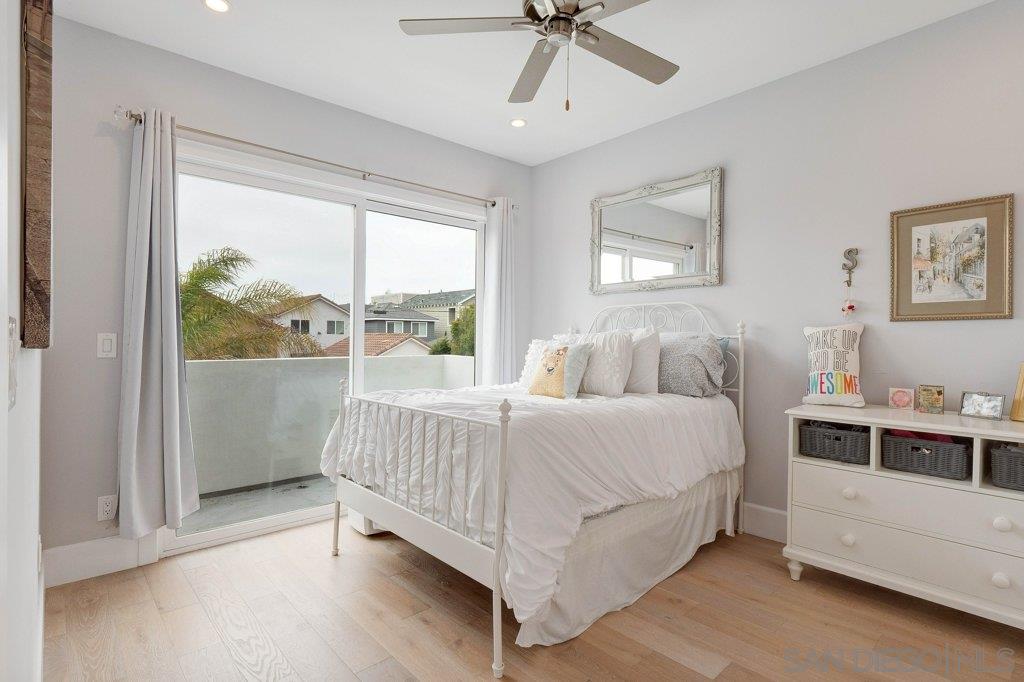 374 D Avenue Coronado, CA 92118 - Photo 19 of 25