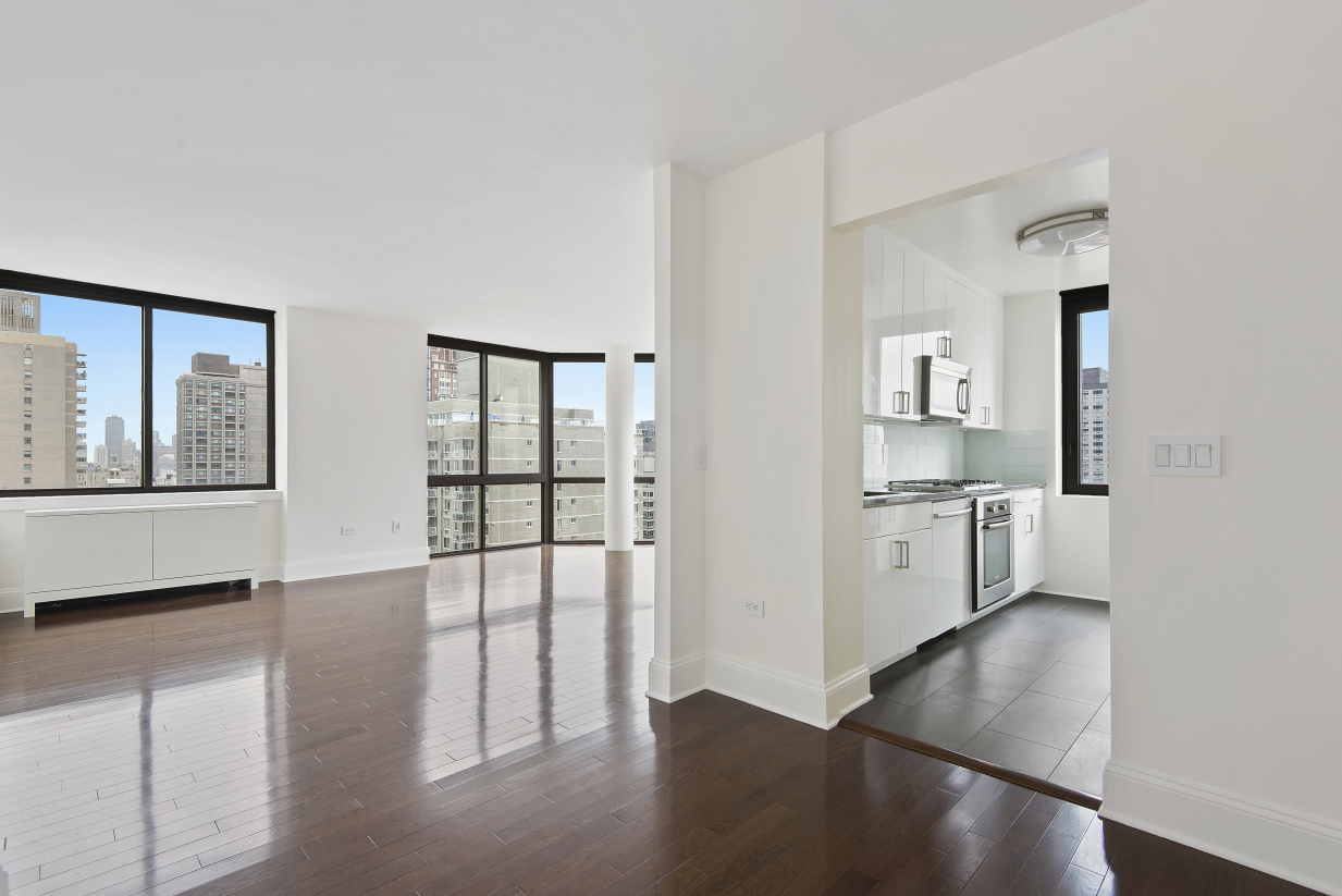 300 East 64th Street, Unit 25B Manhattan, NY 10065 - Photo 6 of 22