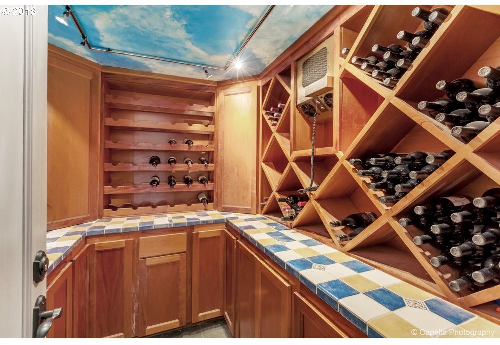 939 Lake Front Road Lake Oswego, OR 97034 - Photo 17 of 31 Gallery Image 17