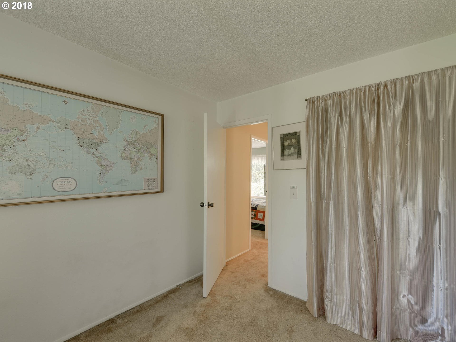 7714 Southwest Barnes Road Portland, OR 97225 - Photo 17 of 22 Gallery Image 17