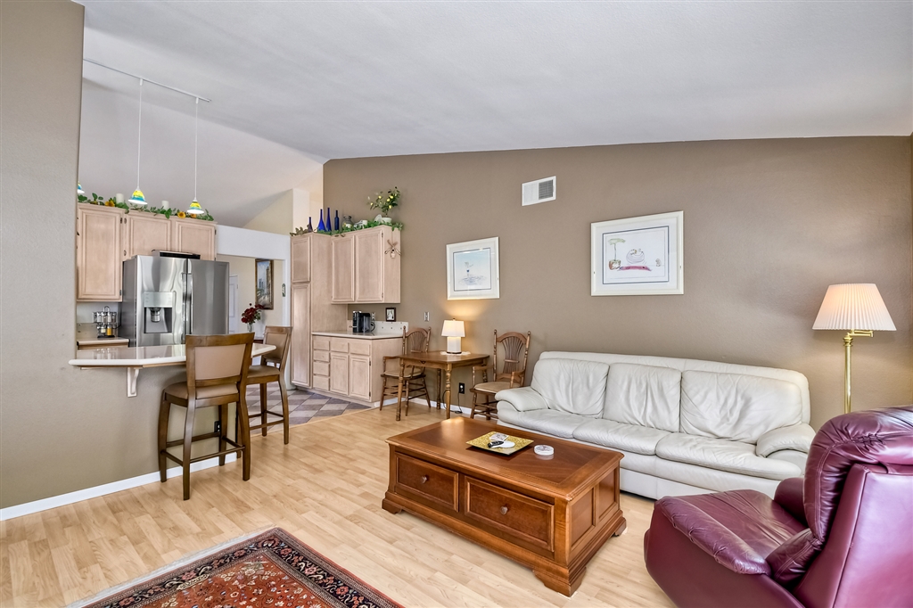 1424 Via Venusto Oceanside, CA 92056 - Photo 12 of 25