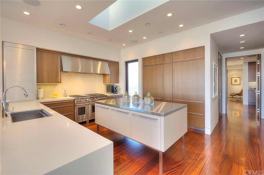 6010 Appian Way Long Beach, CA 90803 - Photo 13 of 60