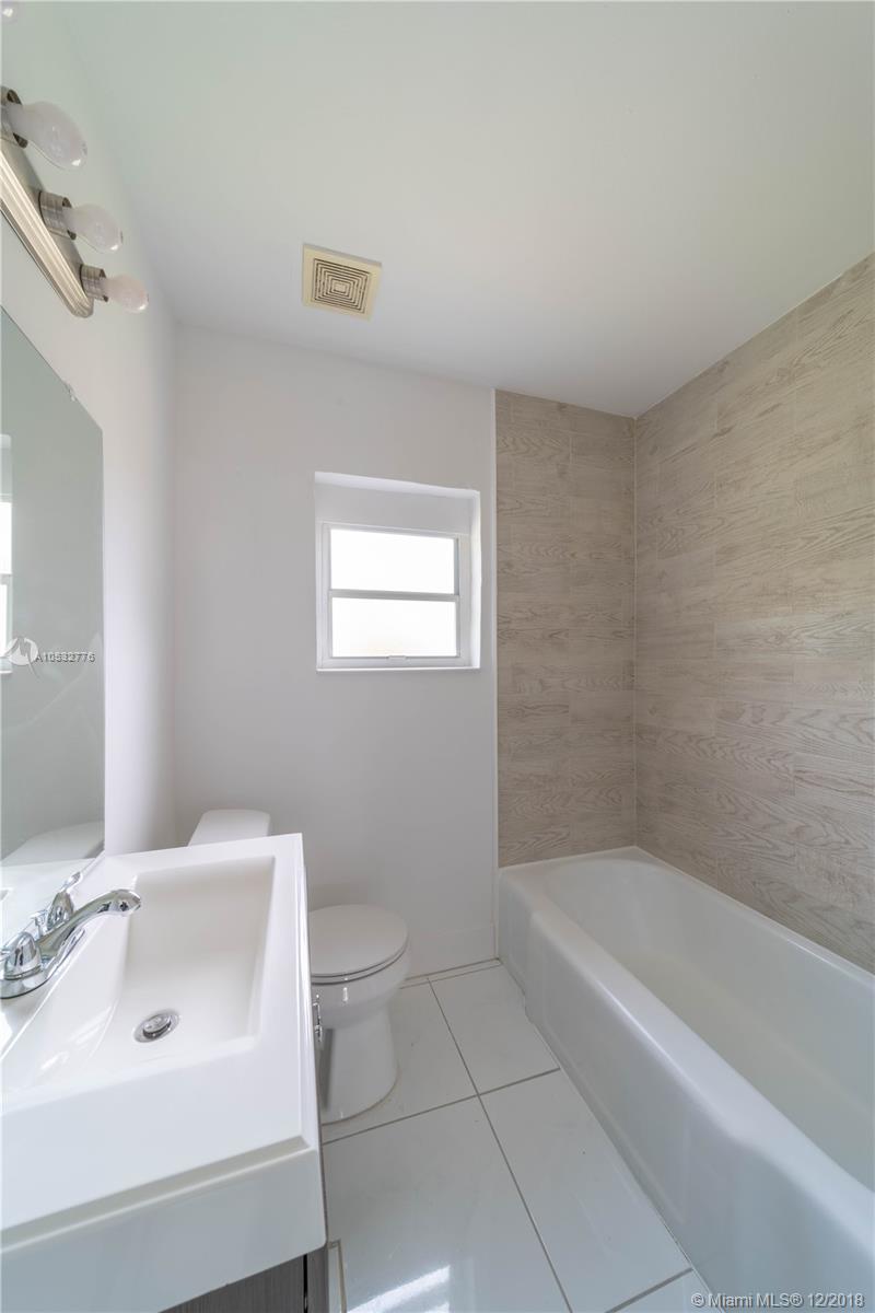 2376 Northwest 104th Street Miami, FL 33147 - Photo 6 of 17