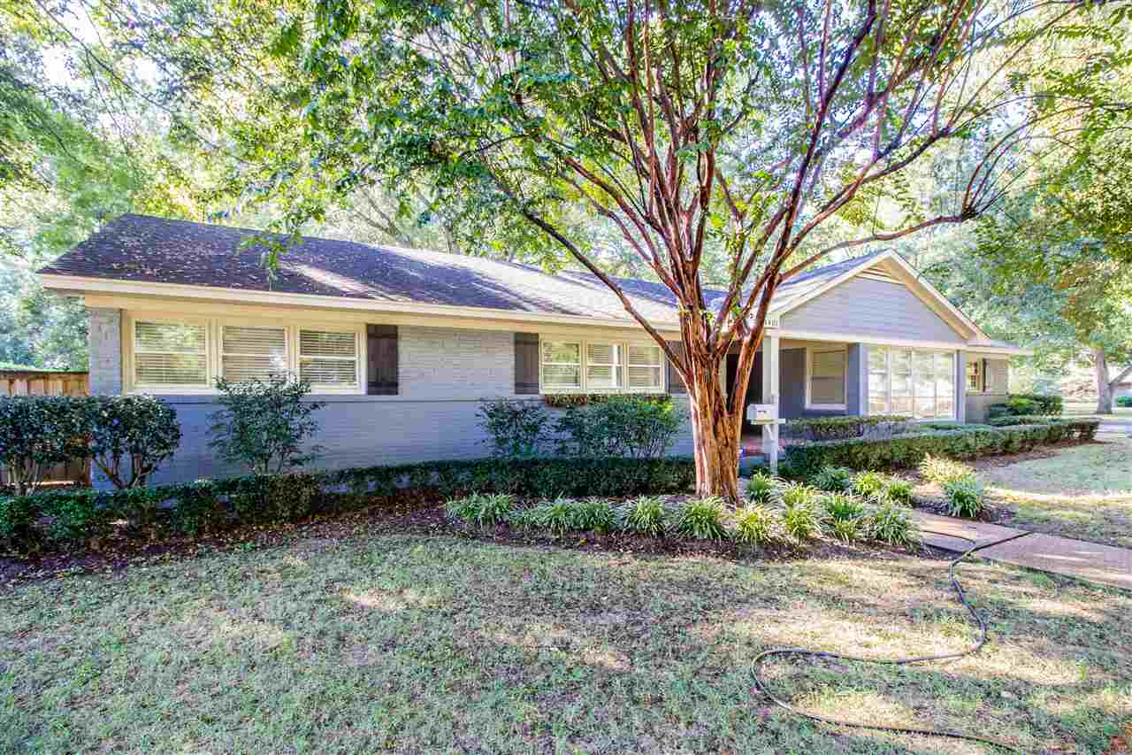 4401 Sequoia Road Memphis, TN 38117 - Photo 3 of 24