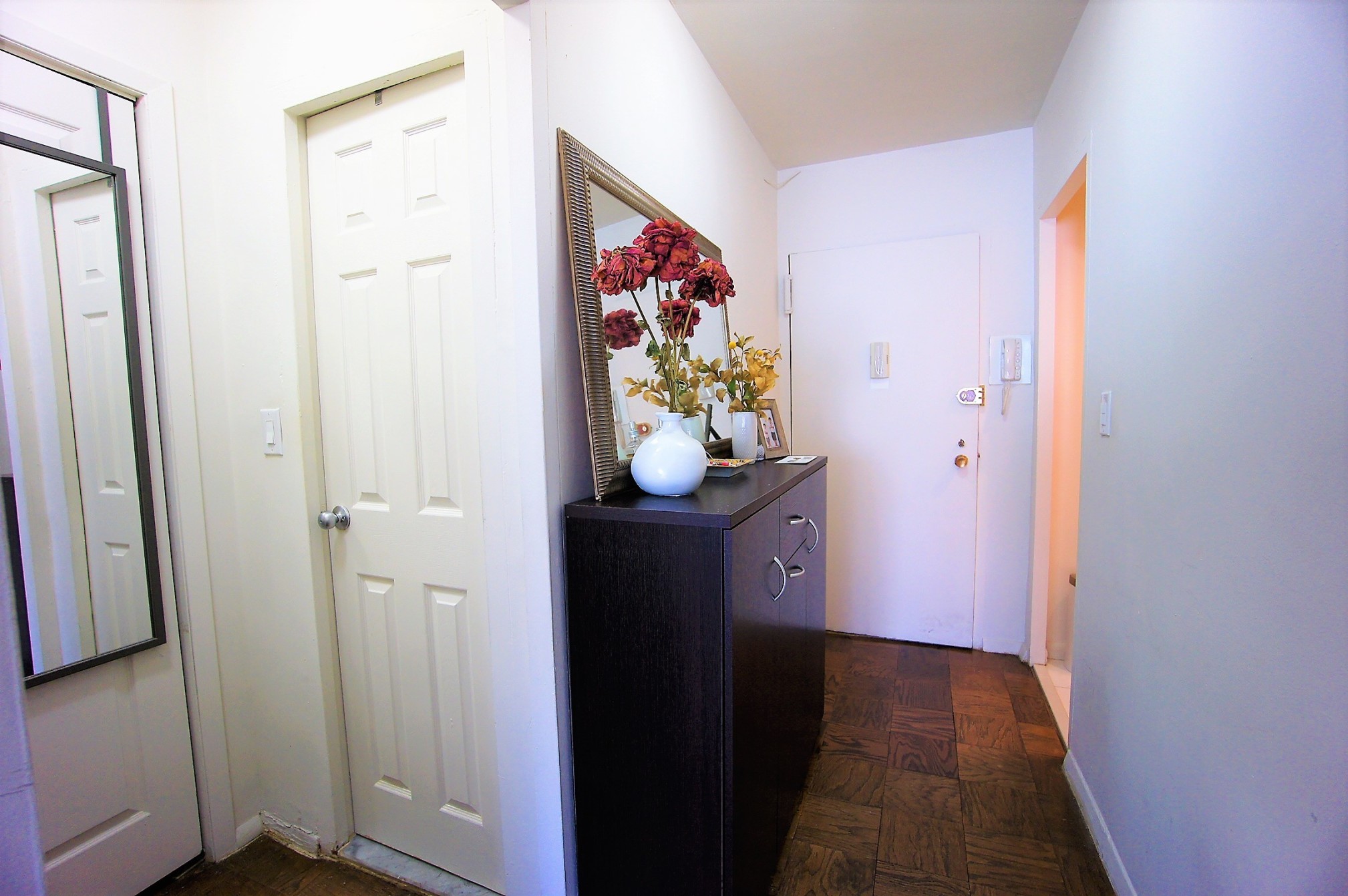 300 West 55th Street, Unit 12K Manhattan, NY 10019 - Photo 4 of 7