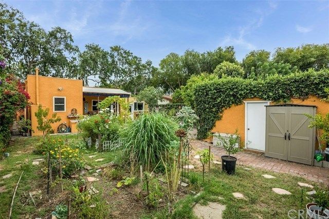 $670,000 | 3307 Lewis Avenue, Signal Hill, CA 90755