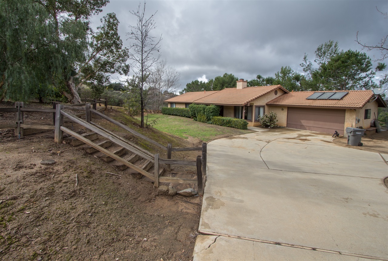30346 The Yellow Brick Road Valley Center, CA 92082 - Photo 1 of 25