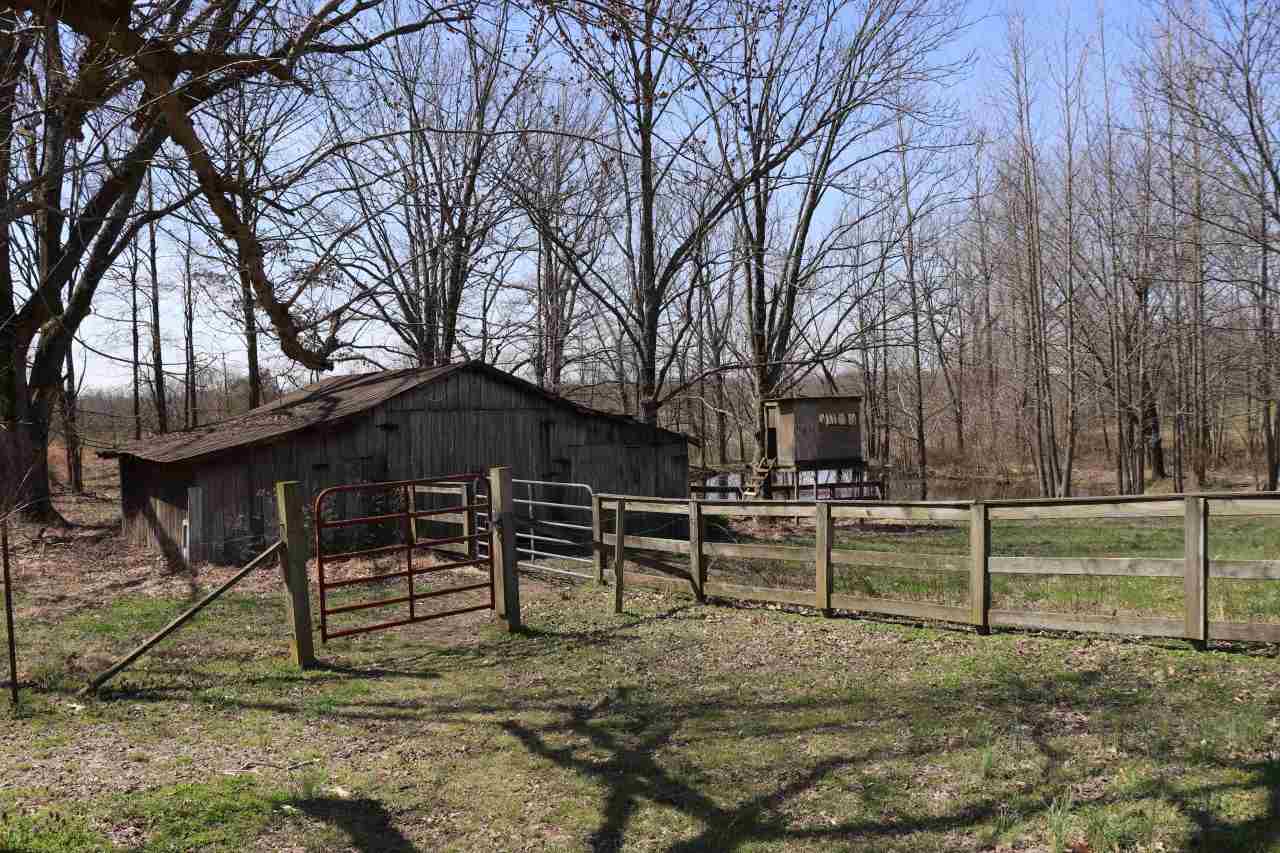 1944 Floyd Akin Road Gates, TN 38037 - Photo 2 of 20