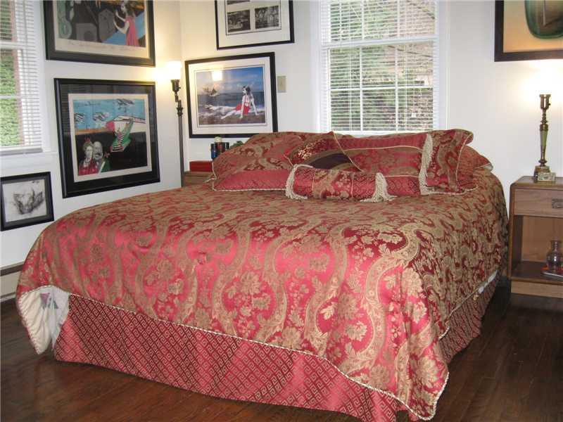 799 Scrubgrass Road Mt. Lebanon, PA 15243 - Photo 11 of 25 Gallery Image 11