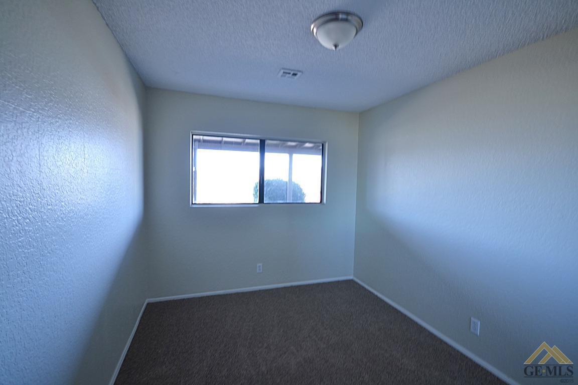 19540 Tucker Road Tehachapi, CA 93561 - Photo 14 of 24 Gallery Image 14
