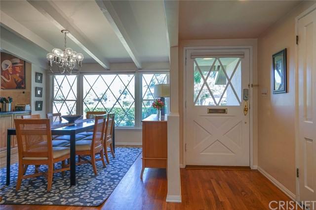 14026 Chandler Boulevard Sherman Oaks, CA 91401 - Photo 6 of 36