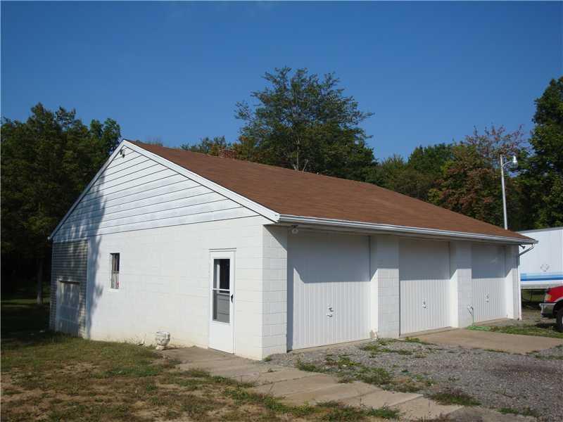 426 North Pike Road Sarver, PA 16055 - Photo 5 of 18 Gallery Image 5
