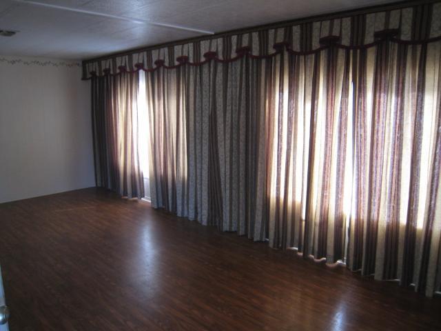 28370 Golf Course Road Taft, CA 93268 - Photo 9 of 20