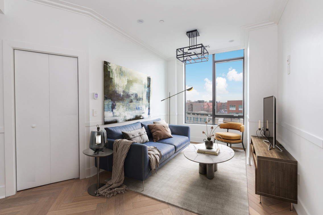 47-16 Greenpoint Avenue, Unit 3E Queens, NY 11104 - Photo 3 of 9